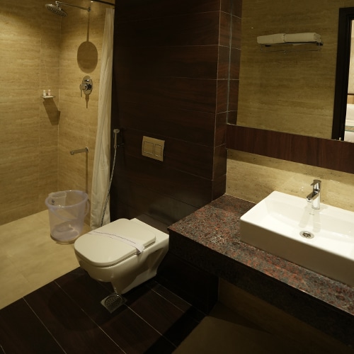 Srivilliputhur Hotels near Andal Renga Mannar Temple in Virudhunagar